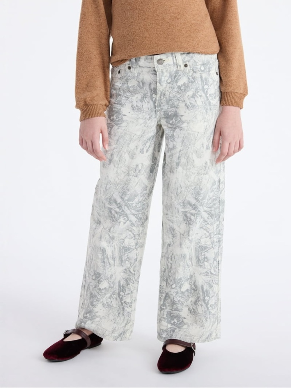 Camo-Print Wide Leg Pants in White and Gray